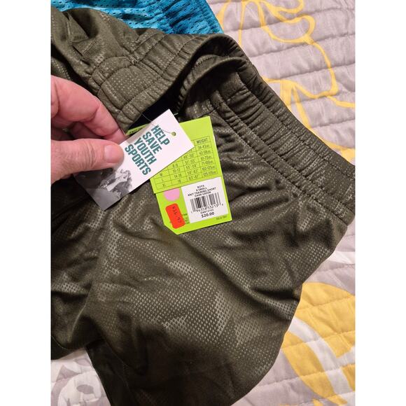 Set of 2 Boys DSG Shorts-Size XS-NWT - Picture 5 of 14